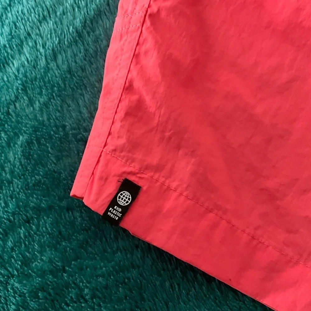 adidas Originals Men’s Adventure Cargo Shorts - Large